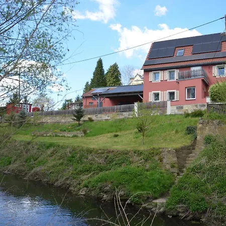 An Der Wesenitzmuendung 펜션 *
